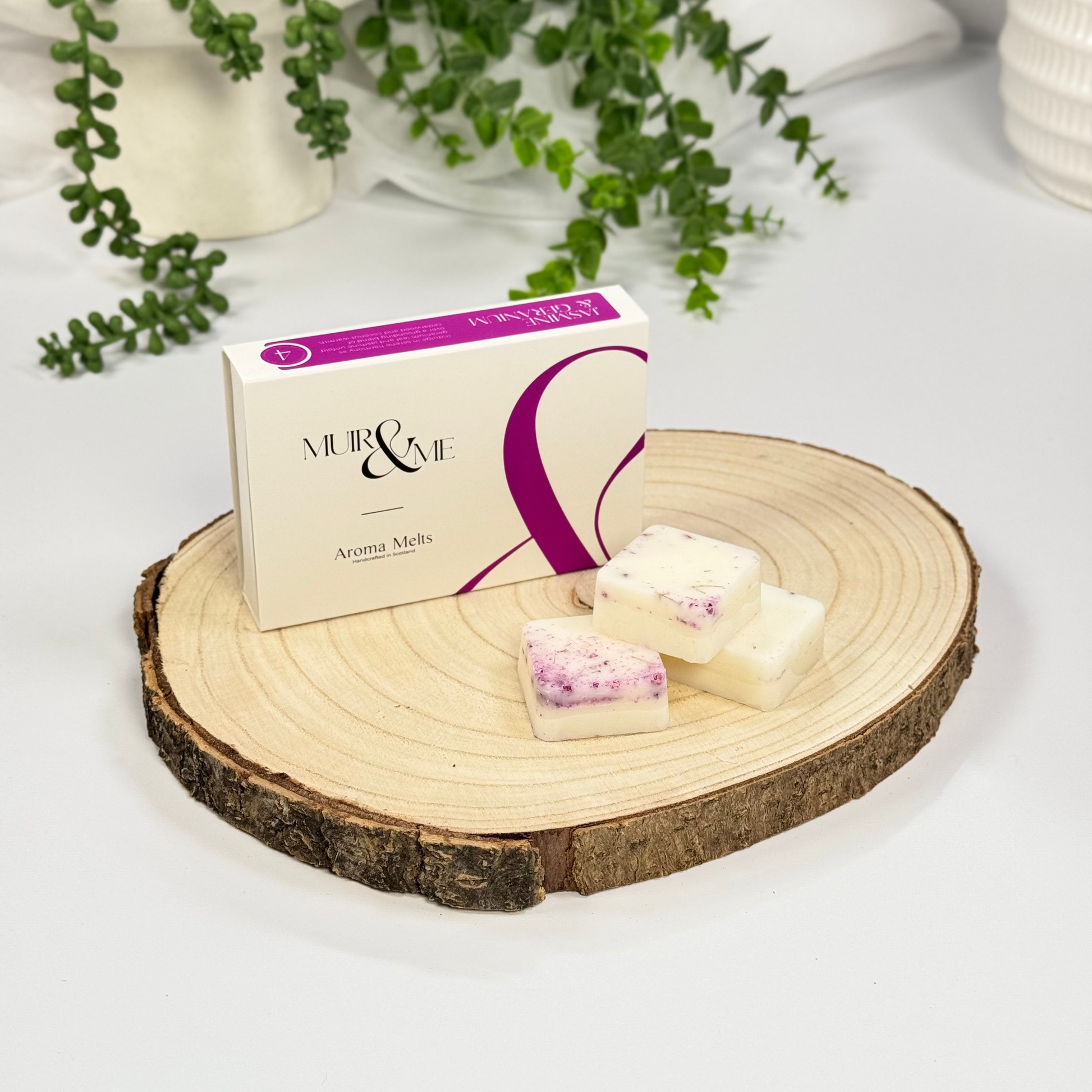 Jasmine & Geranium wax melts or aroma melts