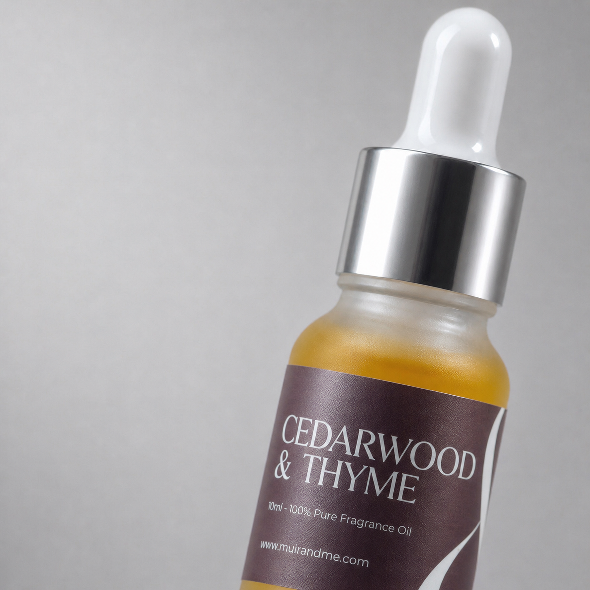 Cedarwood & Thyme Pure Oil Blend