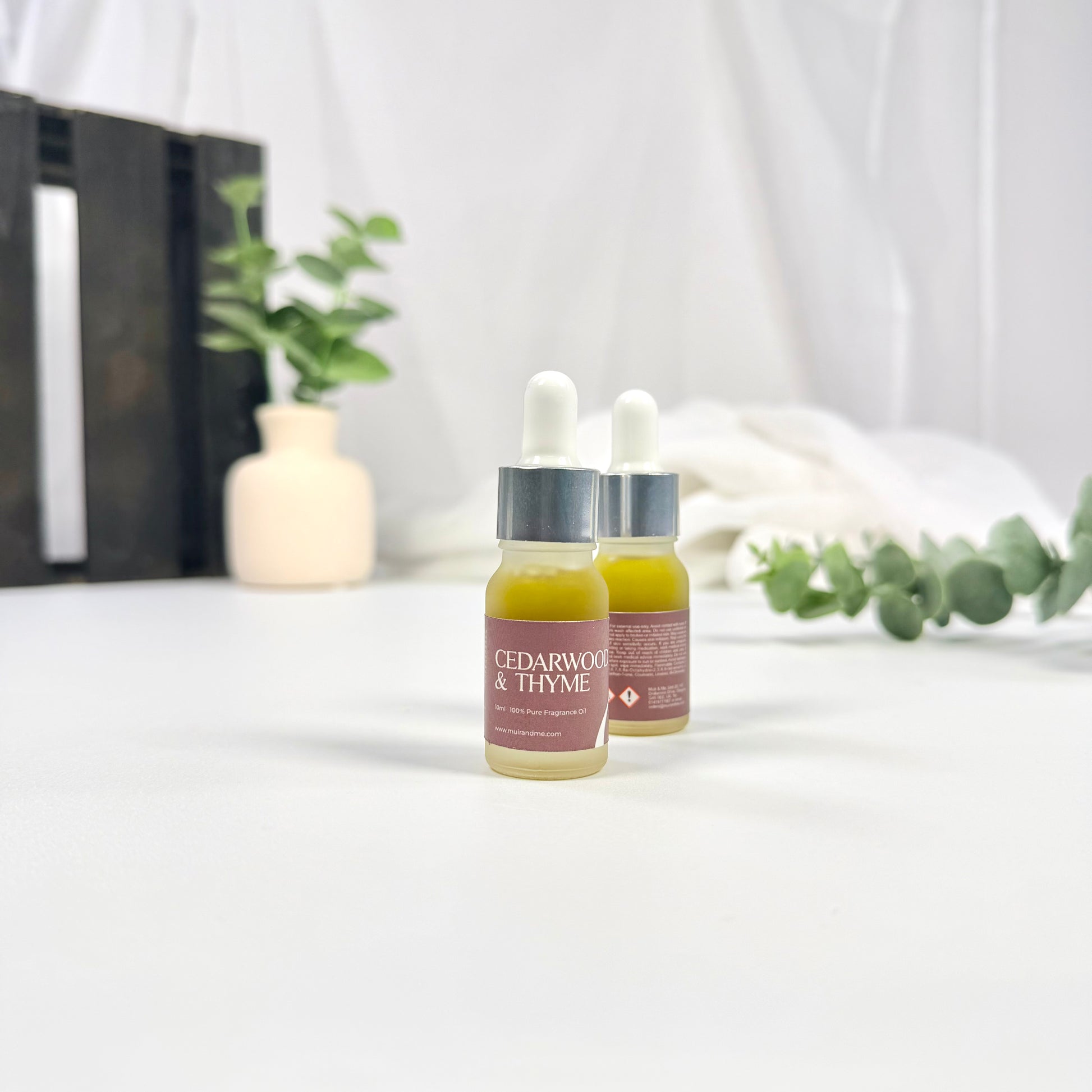 Cedarwood & Thyme Pure Oil Blend