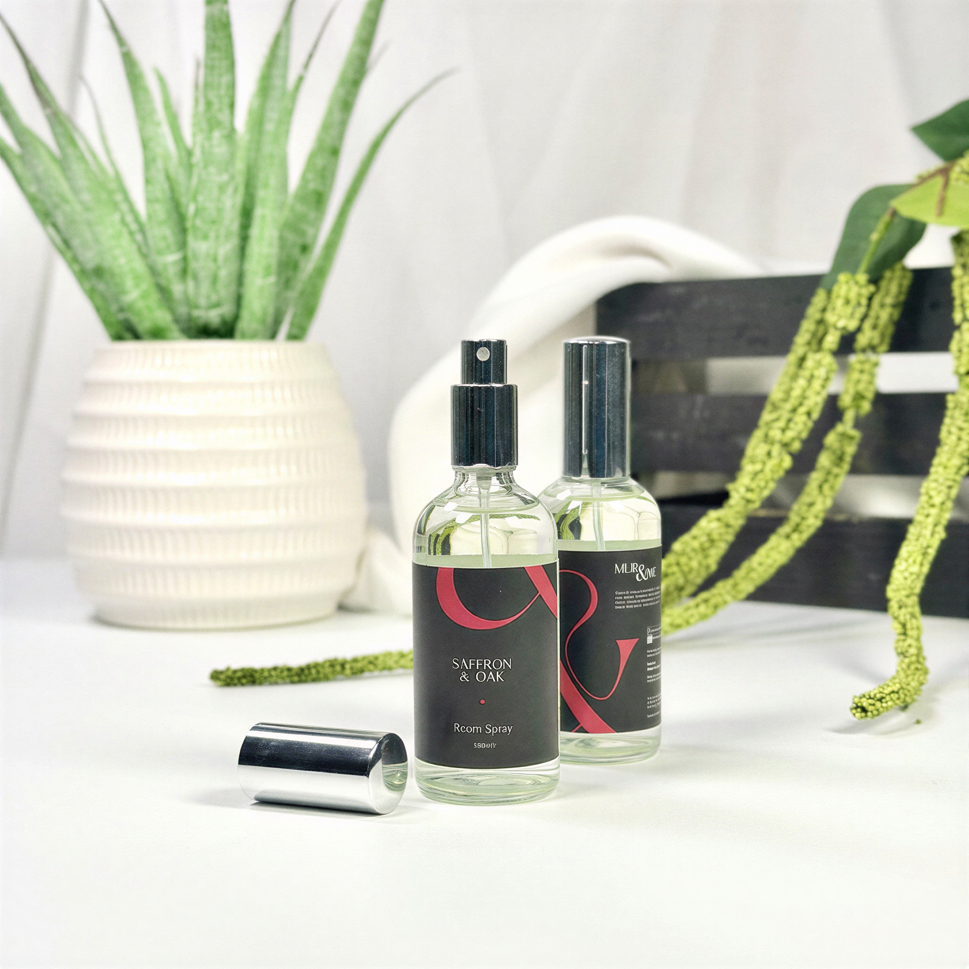 Saffron & Oak Room Spray